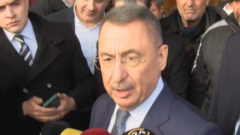 sirri-sureyya-onder-hastaneye-kaldirildi-gecmis-olsun-ziyaretleri-yapildi-e9JdYEAY.jpg