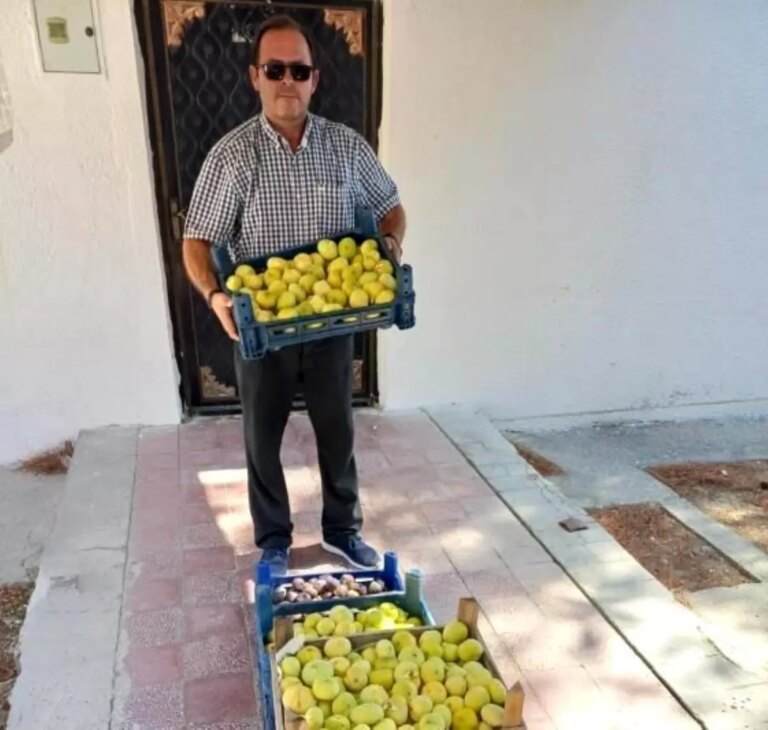 mersinde-beyaz-incir-hasadi-basladi-tLwzllpz.jpg