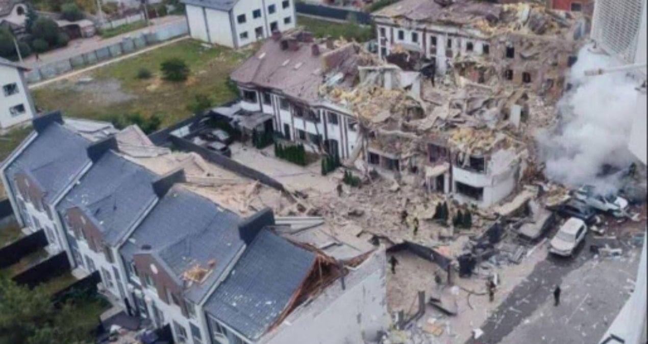 rus saldirisi geceyi aydinlatti sivillerin uzerine bomba yagdi snQH4UtS