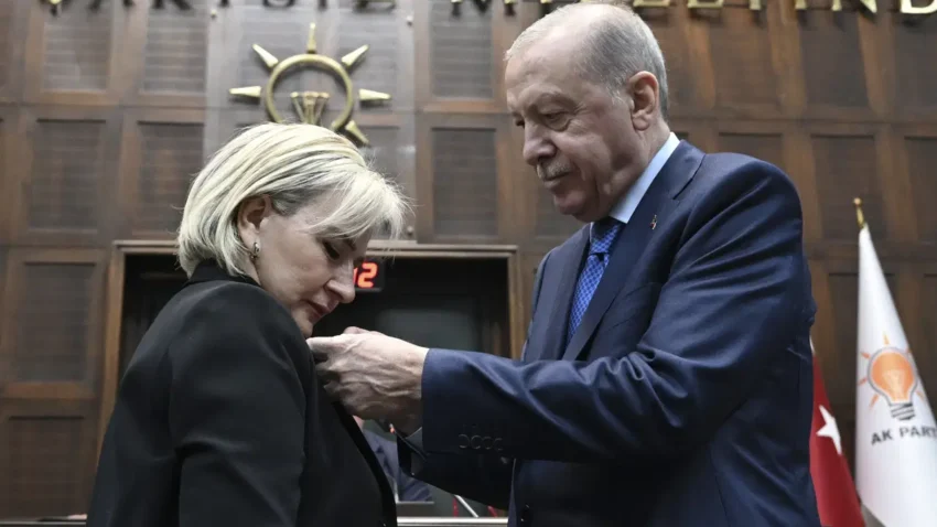 BTP’den vekil ve belediye başkanı transferlerine tepki: ‘Türkiye, kirli ilişkiler ağından kurtulmalı’