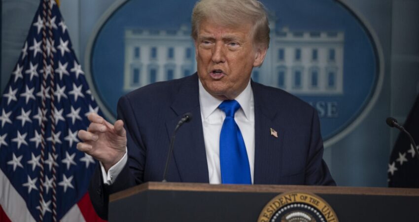 Trump: ‘İran Hürmüz Boğazı’ndan geçiş ücreti almayacak’