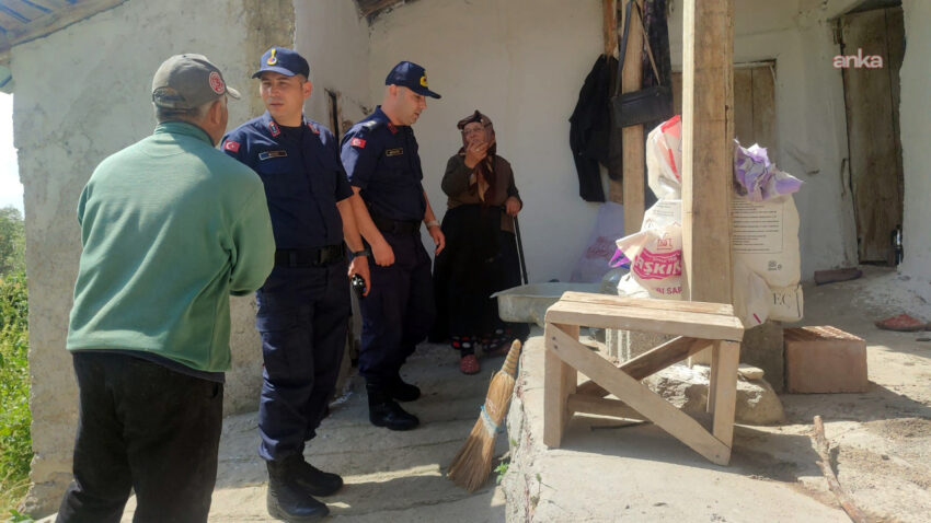 Yozgat’ta yaşlı kadına jandarma sahip çıktı