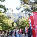 Denizli camlik bulvarinda keyifli pazar 9JyhGAfW